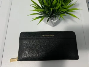 Гаманець Michael Kors - головне зображення